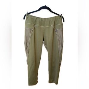 Hylete Olive Green Cropped Leggings With Pockets Women’s Large